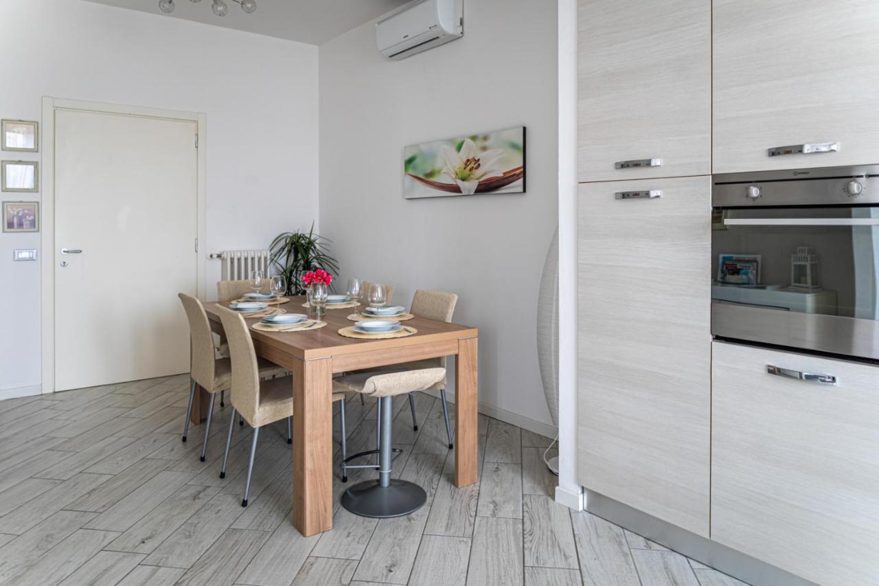 Minerva Holiday Home Manerba del Garda Exteriör bild