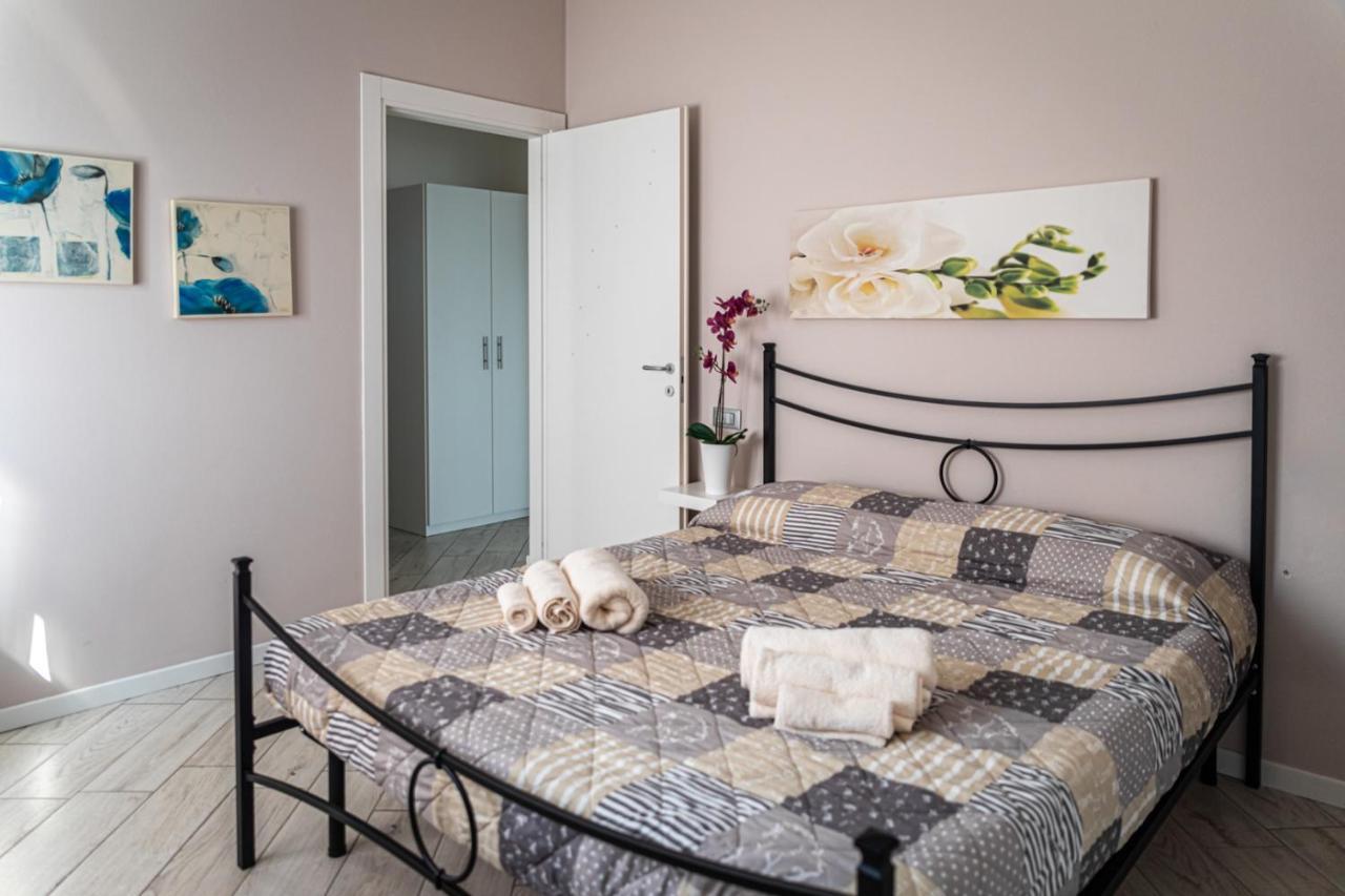 Minerva Holiday Home Manerba del Garda Exteriör bild